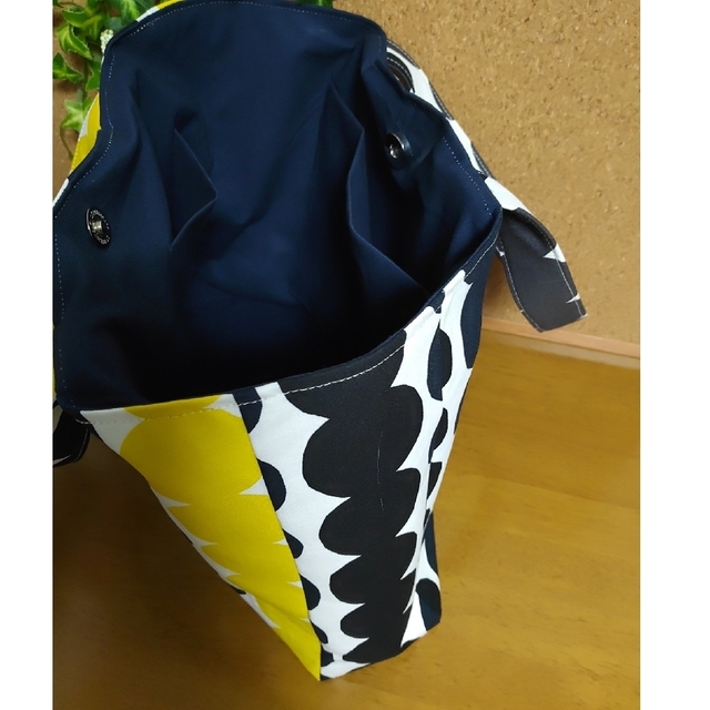 marimekko(マリメッコ)のみや様専用　マリメッコトートバッグ ハンドメイドのファッション小物(バッグ)の商品写真