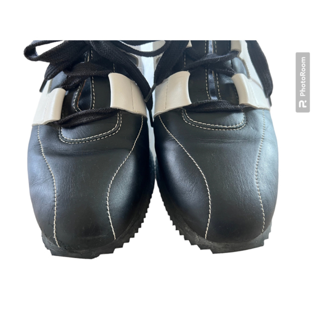 Hermes(エルメス)のエルメスHERMES  シューズ　スニーカー　クイック　24.5  黒白 レディースの靴/シューズ(スニーカー)の商品写真