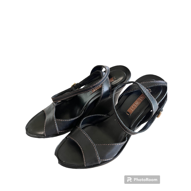 NINE WEST(ナインウエスト)のナインウエストNINE WEST  23.5  黒　サンダル　ミュール　ヒール レディースの靴/シューズ(ミュール)の商品写真