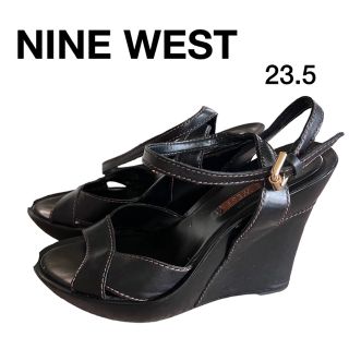 ナインウエスト(NINE WEST)のナインウエストNINE WEST  23.5  黒　サンダル　ミュール　ヒール(ミュール)