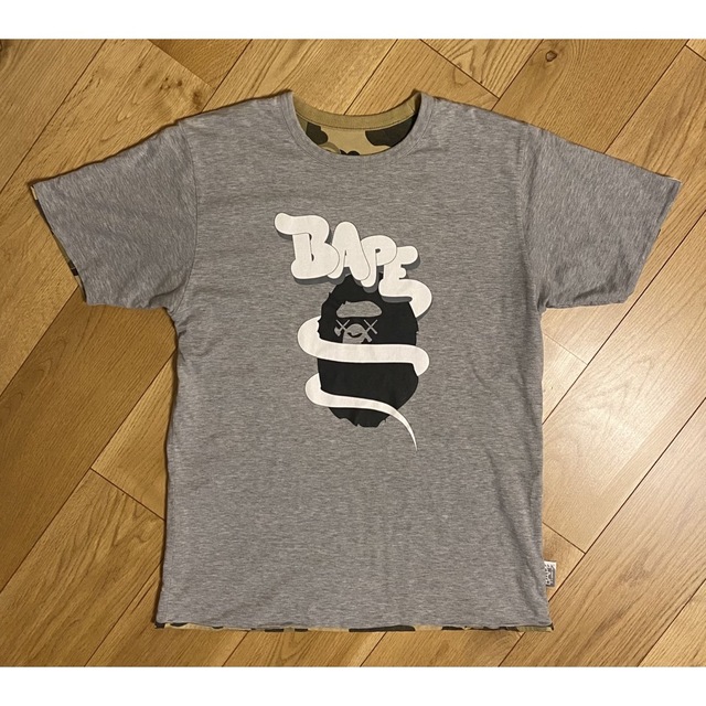 【希少】A BATHING APE × KAWS リバーシブル Tシャツ