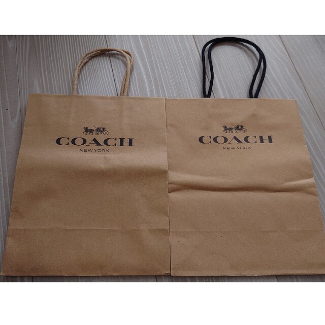 COACH(コーチ)のCOACH　ショップ袋2枚 レディースのバッグ(ショップ袋)の商品写真