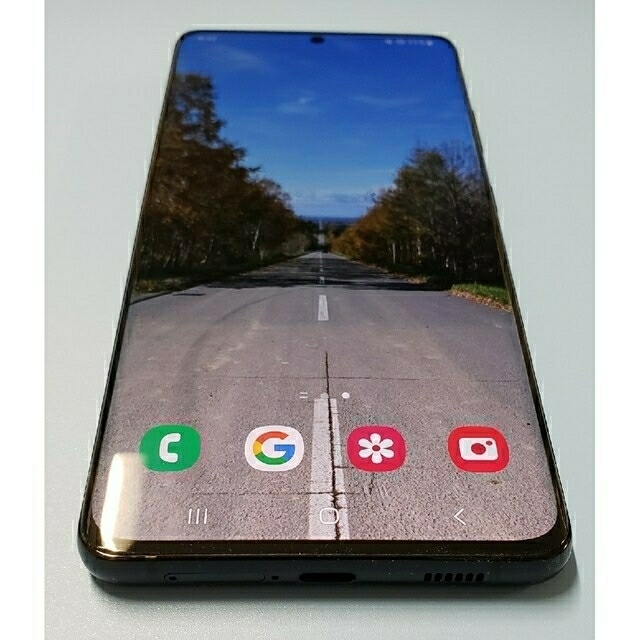 Galaxy(ギャラクシー)のGalaxy S21 Ultra 5G 256GB docomo スマホ/家電/カメラのスマートフォン/携帯電話(スマートフォン本体)の商品写真