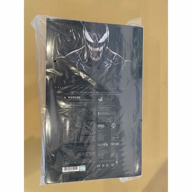 HOT TOYS VENOM 1/6 フィギュア