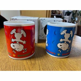 スヌーピー(SNOOPY)のスヌーピーマグカップ2個セット(グラス/カップ)