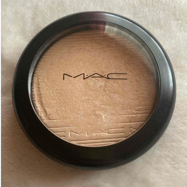 MAC(マック)のMAC ハイライト コスメ/美容のベースメイク/化粧品(フェイスパウダー)の商品写真