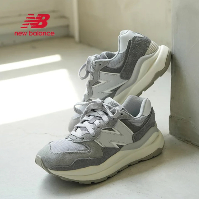 美品!NEW BALANCEニューバランスM5740PSG/スニーカー グレー