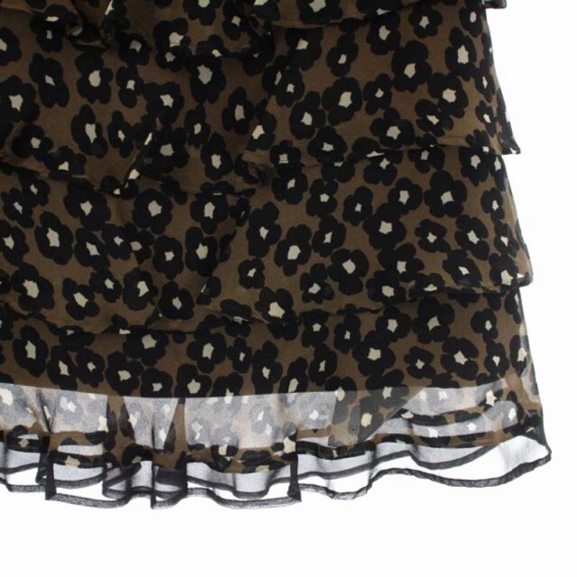 M'S GRACY(エムズグレイシー)のエムズグレイシー 花柄 ティアードスカート 台形 ひざ丈 40 カーキブラウン レディースのスカート(ひざ丈スカート)の商品写真
