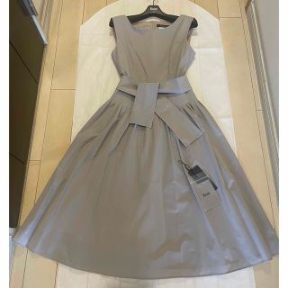新品 タグつき 3割引 ルネ rene カタログ掲載 白襟 フリル ワンピース
