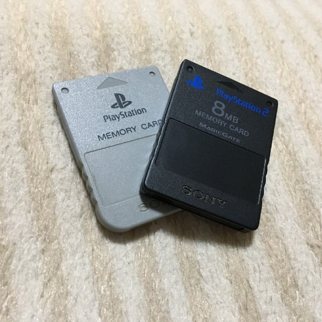 PlayStation2(プレイステーション2)のプレイステーション　プレイステーション2　メモリーカード エンタメ/ホビーのゲームソフト/ゲーム機本体(家庭用ゲーム機本体)の商品写真