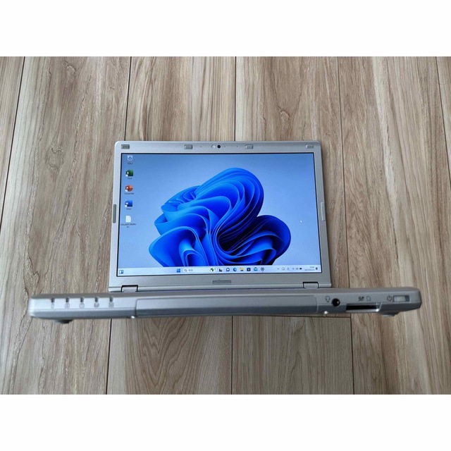Office2021&WIN11搭載!軽量849g!CF-SZ6RDYVS labtronx.com