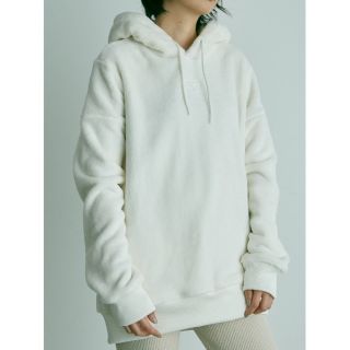 スナイデル(SNIDEL)の【SNIDEL×Reebok】コラボパーカー(パーカー)