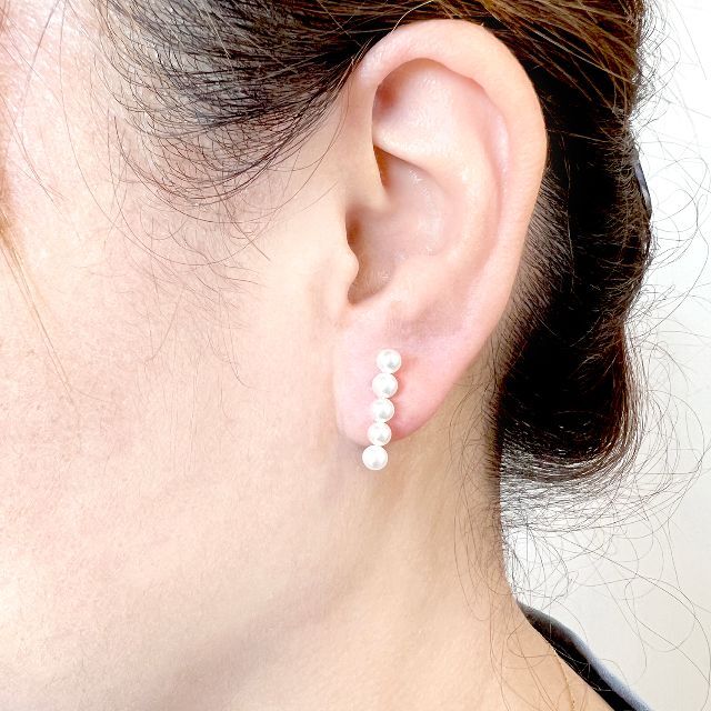 5連あこや真珠ピアス K18YG あこや真珠3.5~4.0mm使用