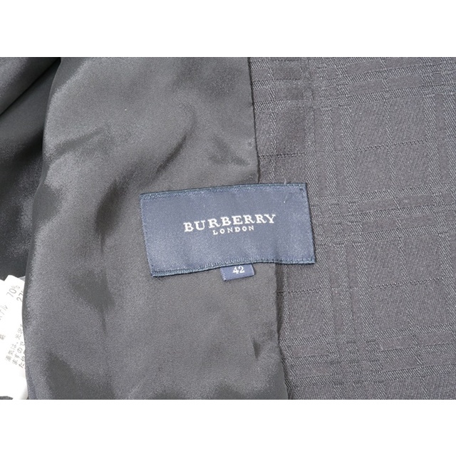 BURBERRY(バーバリー)のBURBERRY LONDONバーバリーロンドン 大きいサイズ ジャガード織シャドーチェック3Bジャケット【LJKA65545】 レディースのジャケット/アウター(その他)の商品写真