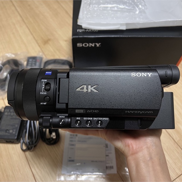 sony ax700 4k ハンディカメラ