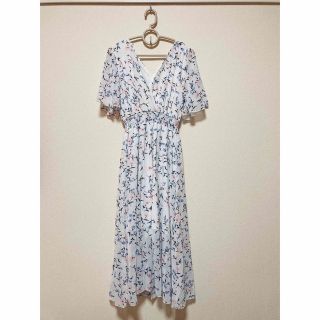花柄ワンピース リゾートワンピース マキシ丈ワンピース 骨格ウェーブ(ロングワンピース/マキシワンピース)