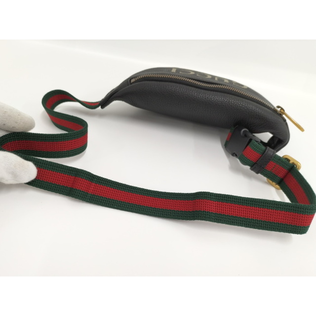 GUCCI - GUCCI スモール ベルトバッグ ウエストバッグ ロゴ GUCCI - GUCCI スモール ベルトバッグ ウエストバッグ ロゴ