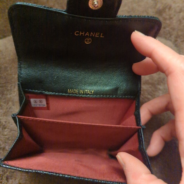CHANEL(シャネル)の美品★シャネル　ノベルティ　財布 レディースのファッション小物(財布)の商品写真