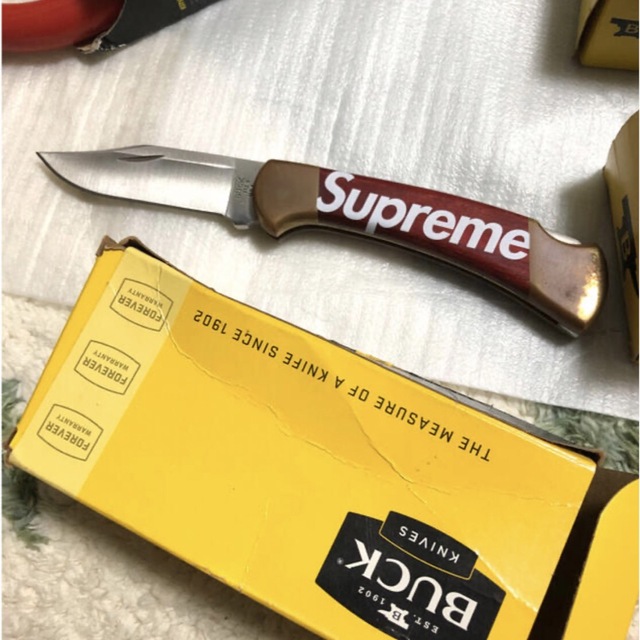 Supreme knives buck ナイフ　売り切り