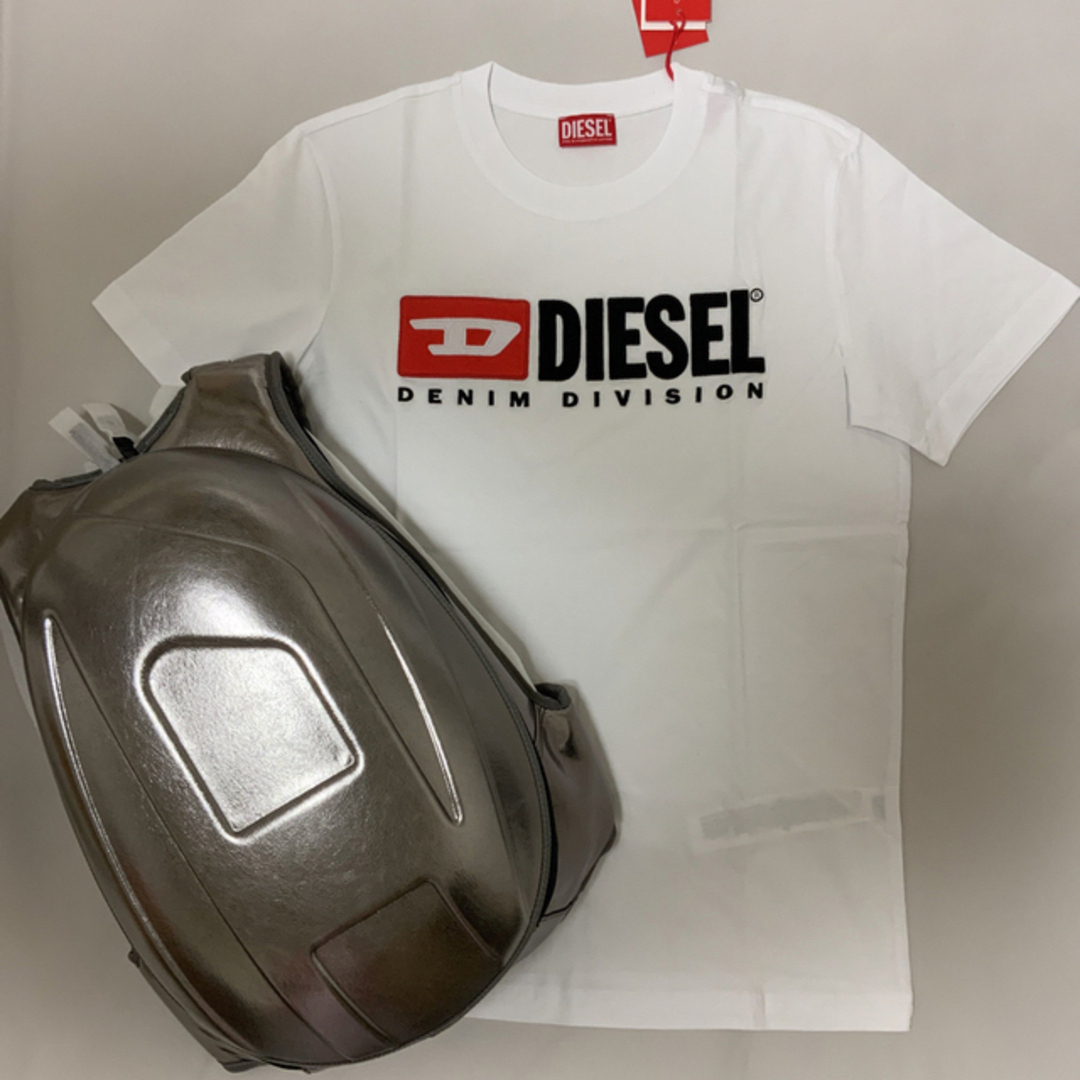 洗練されたデザイン　DIESEL　1dr-Pod Backpack 　新モデル 6