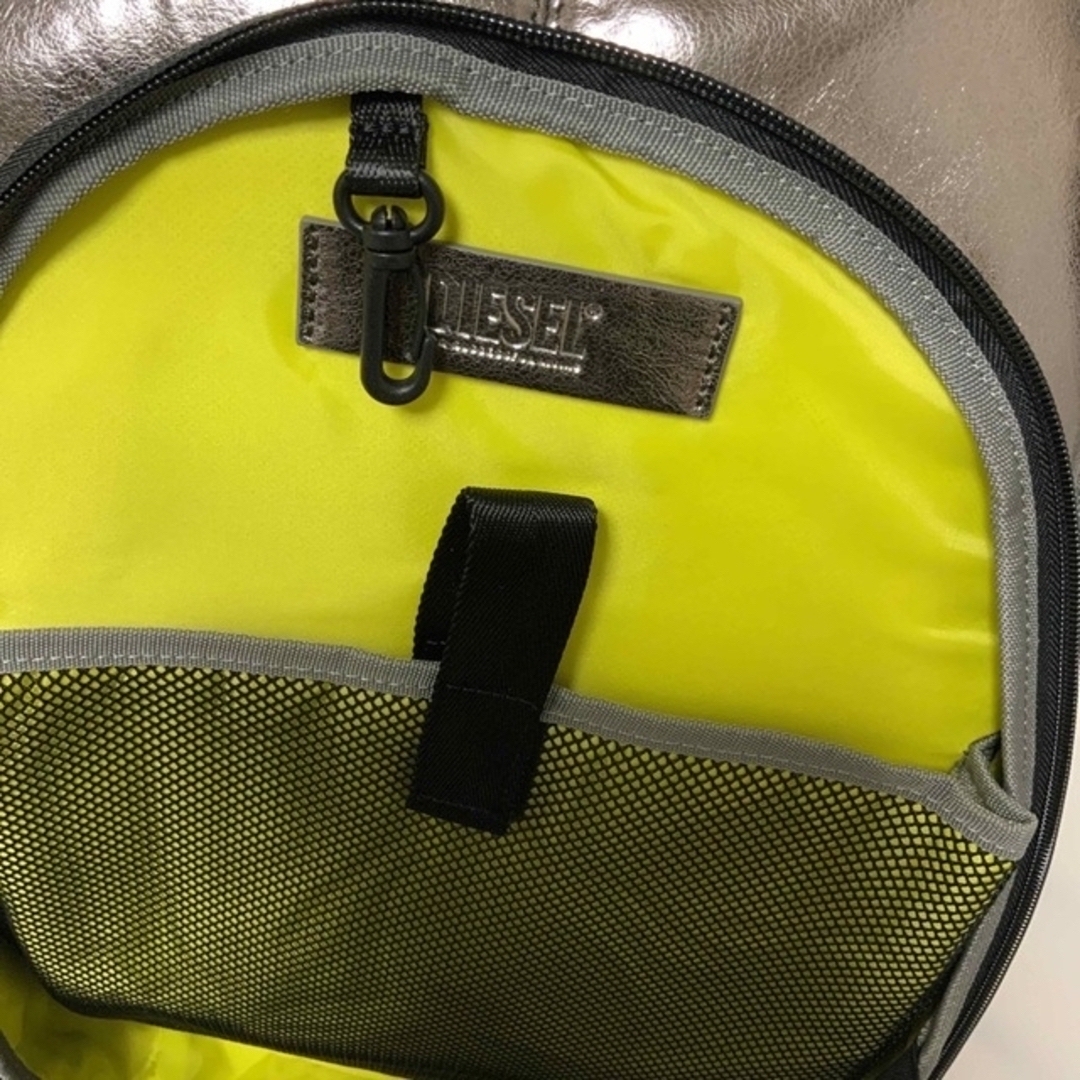 洗練されたデザイン　DIESEL　1dr-Pod Backpack 　新モデル