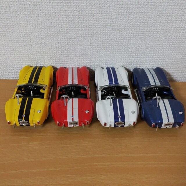 COBRA(コブラ)の4台セット1965shelbyシェルビーcobraコブラ427 S/C 1/32 エンタメ/ホビーのおもちゃ/ぬいぐるみ(模型/プラモデル)の商品写真