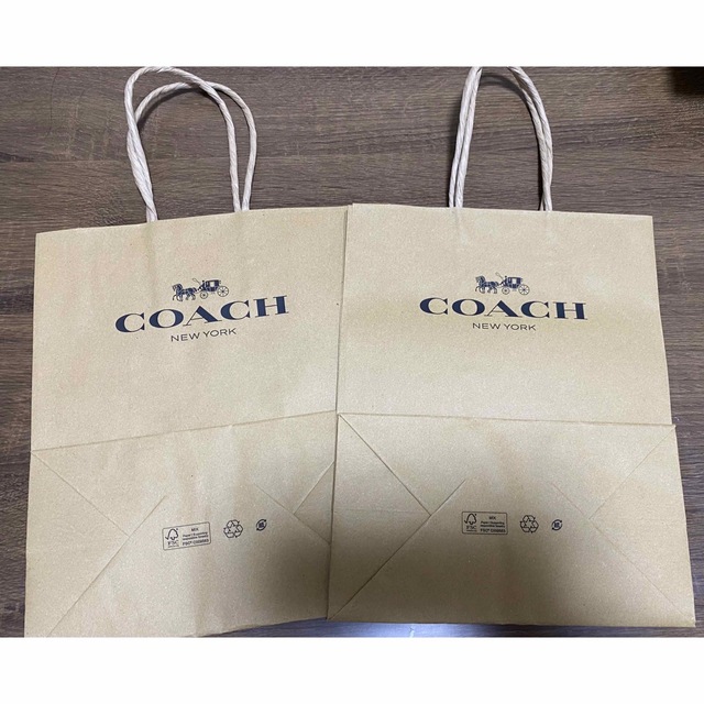 COACH(コーチ)のCOACH コーチ 紙袋 ショッパー 2枚セット レディースのバッグ(ショップ袋)の商品写真