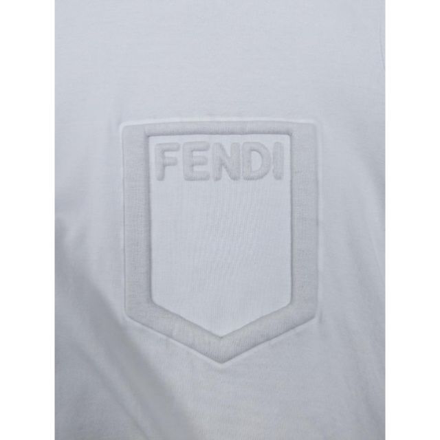 【4万円】FENDI 立体ロゴデザイン　トップス