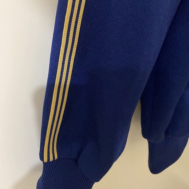 adidas(アディダス)の美品 adidas アディダス トラックジャケット ジャージ ネイビー ゴールド レディースのトップス(トレーナー/スウェット)の商品写真