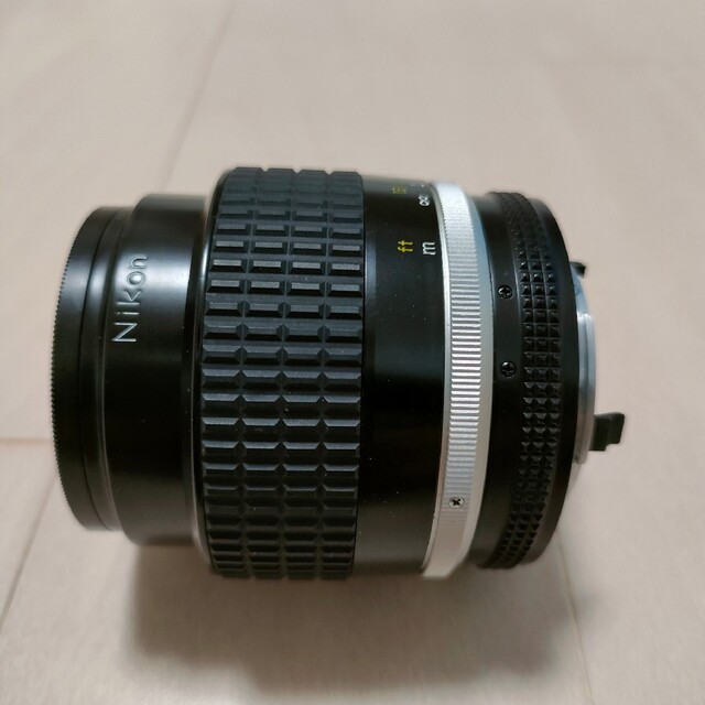 Nikon(ニコン)のニコン 35mm 1: 1.4レンズ マニュアル スマホ/家電/カメラのカメラ(レンズ(単焦点))の商品写真