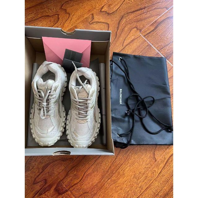 消費税無し Balenciaga スニーカー ベージュ メッシュ&ナイロン バレンシアガ Defender - スニーカー