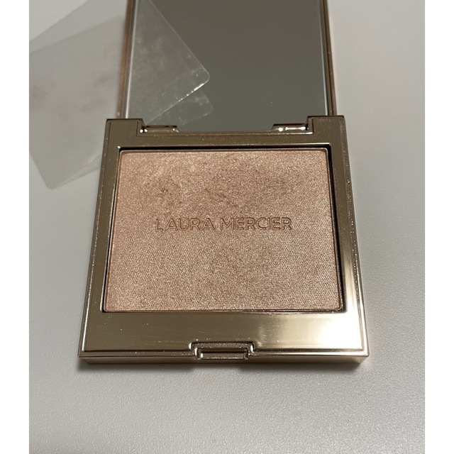 laura mercier(ローラメルシエ)のローズグロウ イルミネーター コスメ/美容のベースメイク/化粧品(フェイスカラー)の商品写真