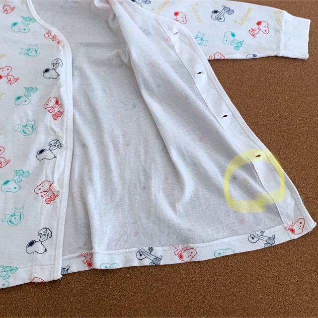 SNOOPY(スヌーピー)の【大人気キャラ】SNOOPYとハローキティのベビー服2枚セット　長袖ロンパース キッズ/ベビー/マタニティのキッズ服女の子用(90cm~)(下着)の商品写真