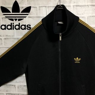 クーポン利用で1000円OFF アディダスオリジナルス パイソン柄 ジャージ