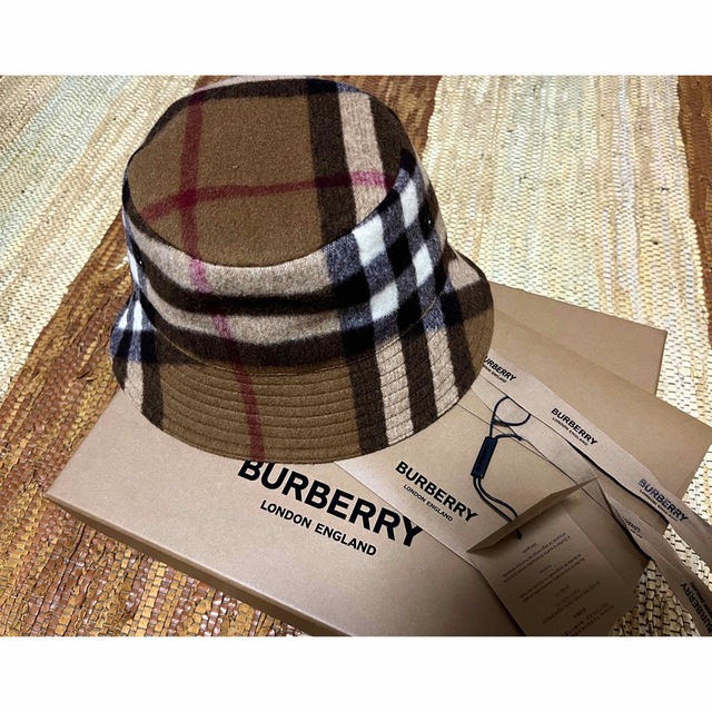 BURBERRY - 美品Burberry ウール バケットハット 箱あり L の通販 by