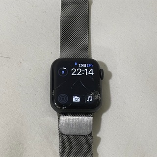 アップル(Apple)のアップルウォッチSE(腕時計(デジタル))