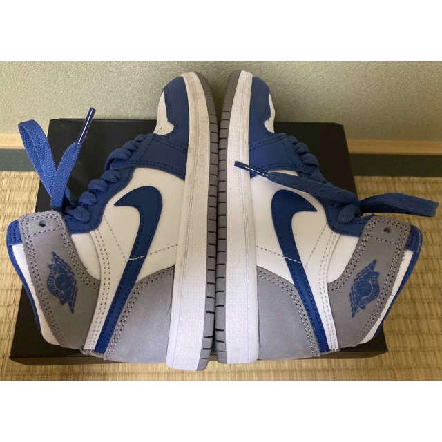 NIKE(ナイキ)のNIKE JORDAN1 True Blue 18cm キッズ/ベビー/マタニティのキッズ靴/シューズ(15cm~)(スニーカー)の商品写真