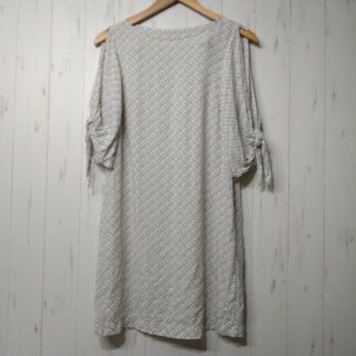 エイチアンドエム(H&M)のH&M　チュニック　ワンピース　トップス　柄　リボン(チュニック)