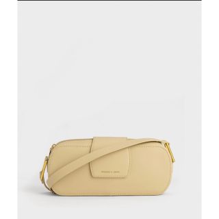 チャールズアンドキース(Charles and Keith)のCharles&Keith シェルビー ショルダーバッグ ベージュ(ショルダーバッグ)