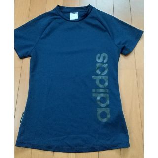 アディダス(adidas)のadidas Tシャツ スポーツ(Tシャツ/カットソー)