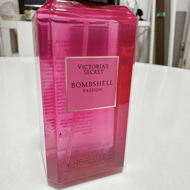 Victoria's Secret(ヴィクトリアズシークレット)のvictoria's secret フレグランスミスト　 コスメ/美容の香水(香水(女性用))の商品写真