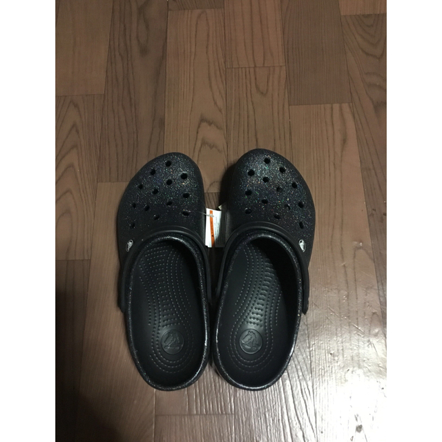 crocs(クロックス)の希少カラー クロックス 27cm ブラック ラメ サンダル クロスライト メンズの靴/シューズ(サンダル)の商品写真