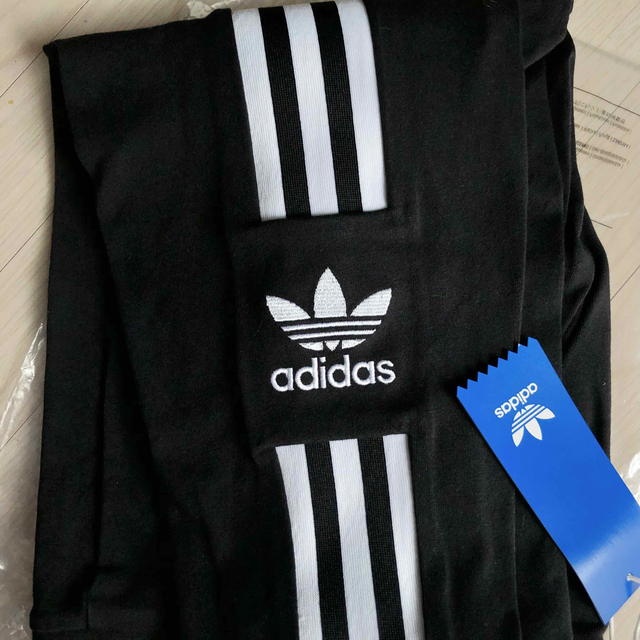 adidas(アディダス)の新品★adidas originals レギンス スパッツ ロング タイツ  レディースのレッグウェア(レギンス/スパッツ)の商品写真