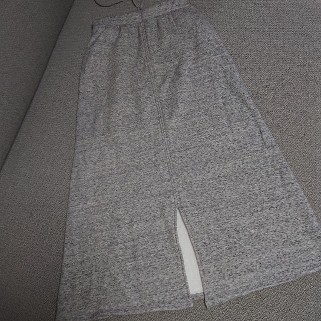 GU(ジーユー)の【GU 美品】厚手 裏起毛 ロングスカート レディースのスカート(ロングスカート)の商品写真