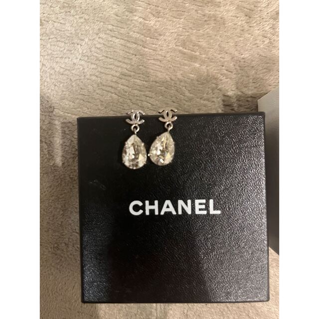 ピアス(両耳用)希少品 CHANEL シャネル ピアス フラワー 箱付き