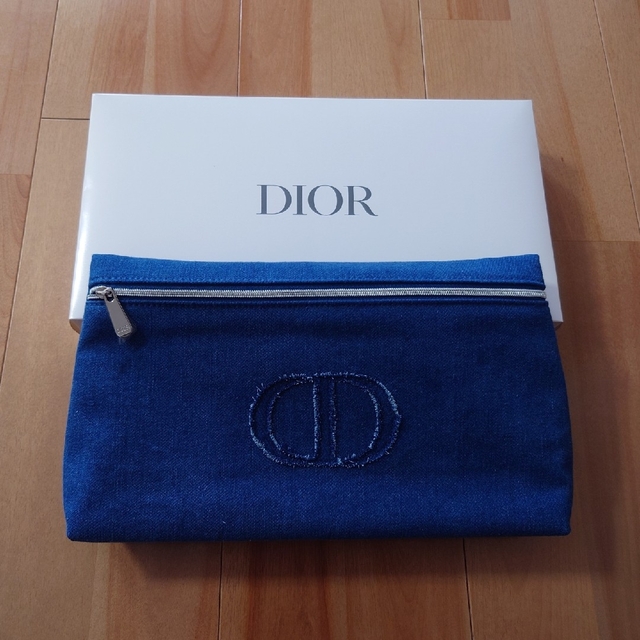 Dior(ディオール)のDIOR ノベルティ デニムポーチ レディースのファッション小物(ポーチ)の商品写真