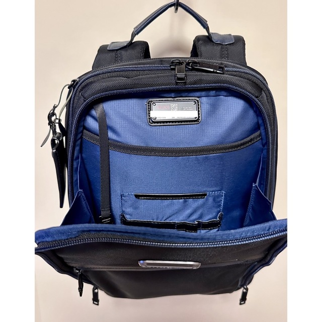 新品✨TUMI Slim バックパック 青パッチ