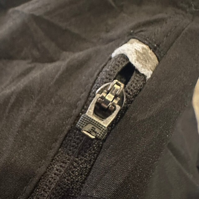 ナイロンパンツ　ラッセル　RUSSELL　ドロストパンツ　ブラック メンズのパンツ(その他)の商品写真