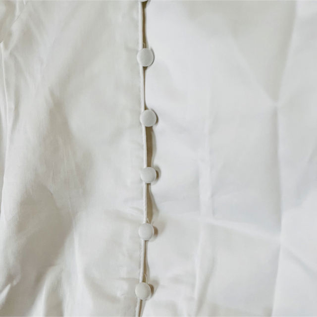 H&M(エイチアンドエム)のH&Mコットンパフスリーブブラウス レディースのトップス(シャツ/ブラウス(半袖/袖なし))の商品写真