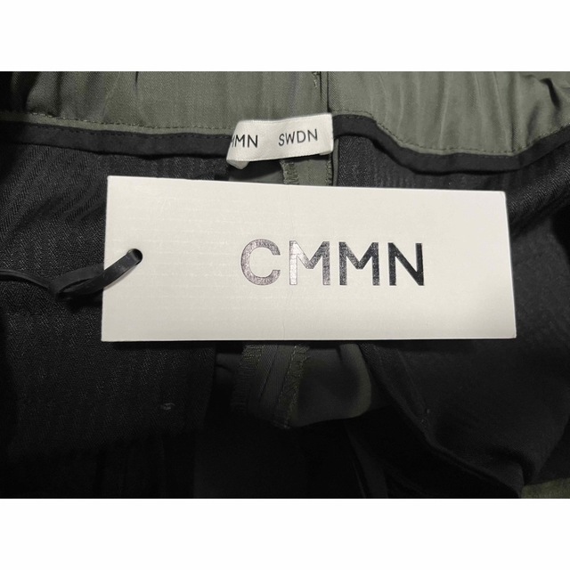CMMN SWDN STAN TAPERED TROUSER メンズのパンツ(スラックス)の商品写真